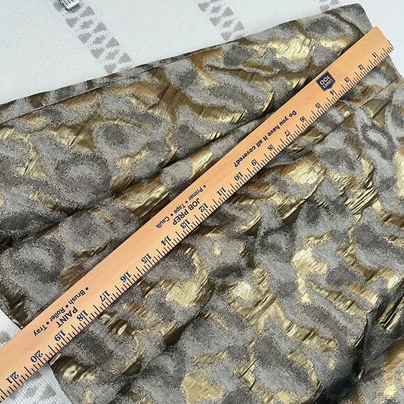 The Limited Pleated Metallic Gold Gray Skirt Zipper A Line XS Camo Print Party - Picture 5 of 12